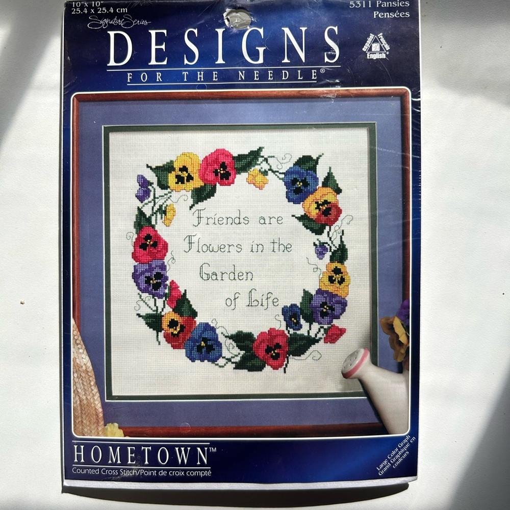 Designs for‎ the Needle "Friends are Flowers" Cross Stitch Kit - Pansies Wreath